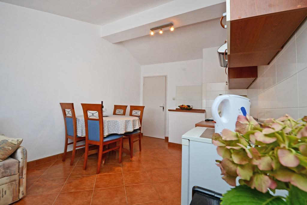 Apartment Lili Poreč Extérieur photo