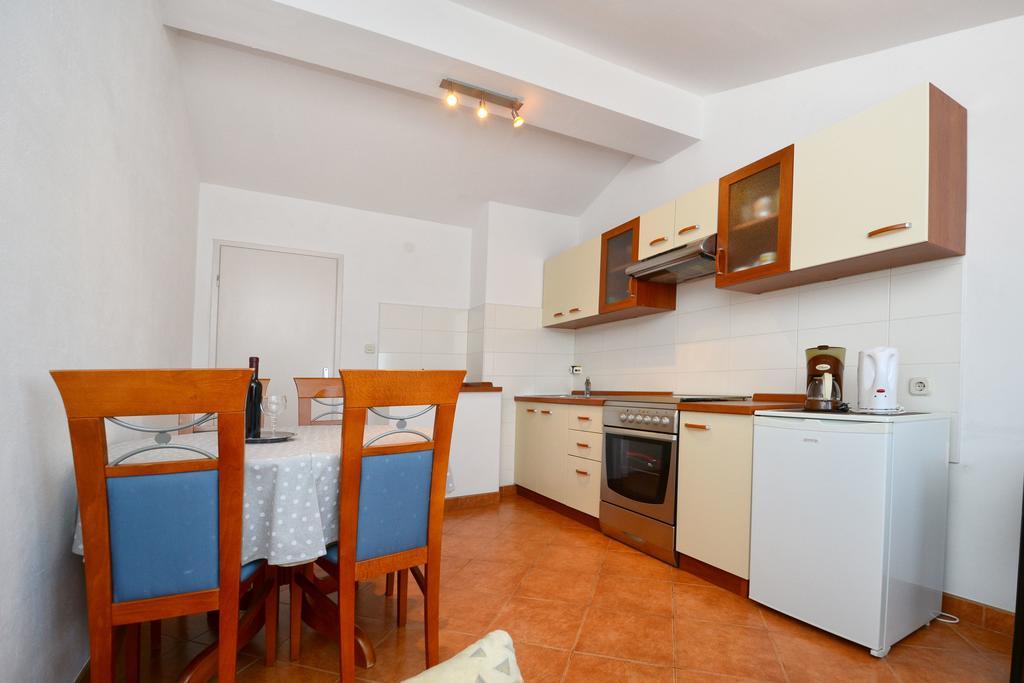 Apartment Lili Poreč Extérieur photo