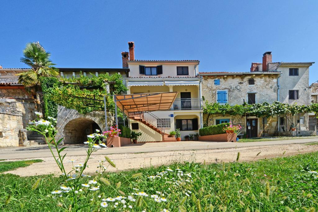 Apartment Lili Poreč Extérieur photo