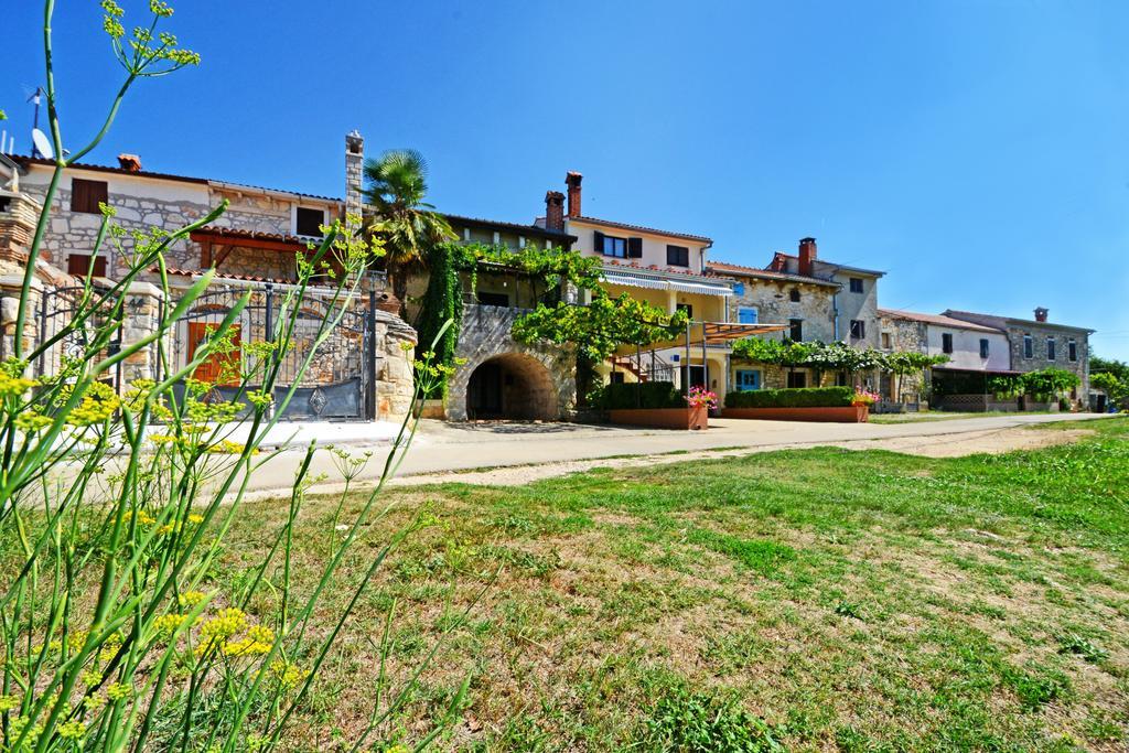 Apartment Lili Poreč Extérieur photo